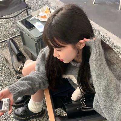 弗洛尔和她的两个丈夫